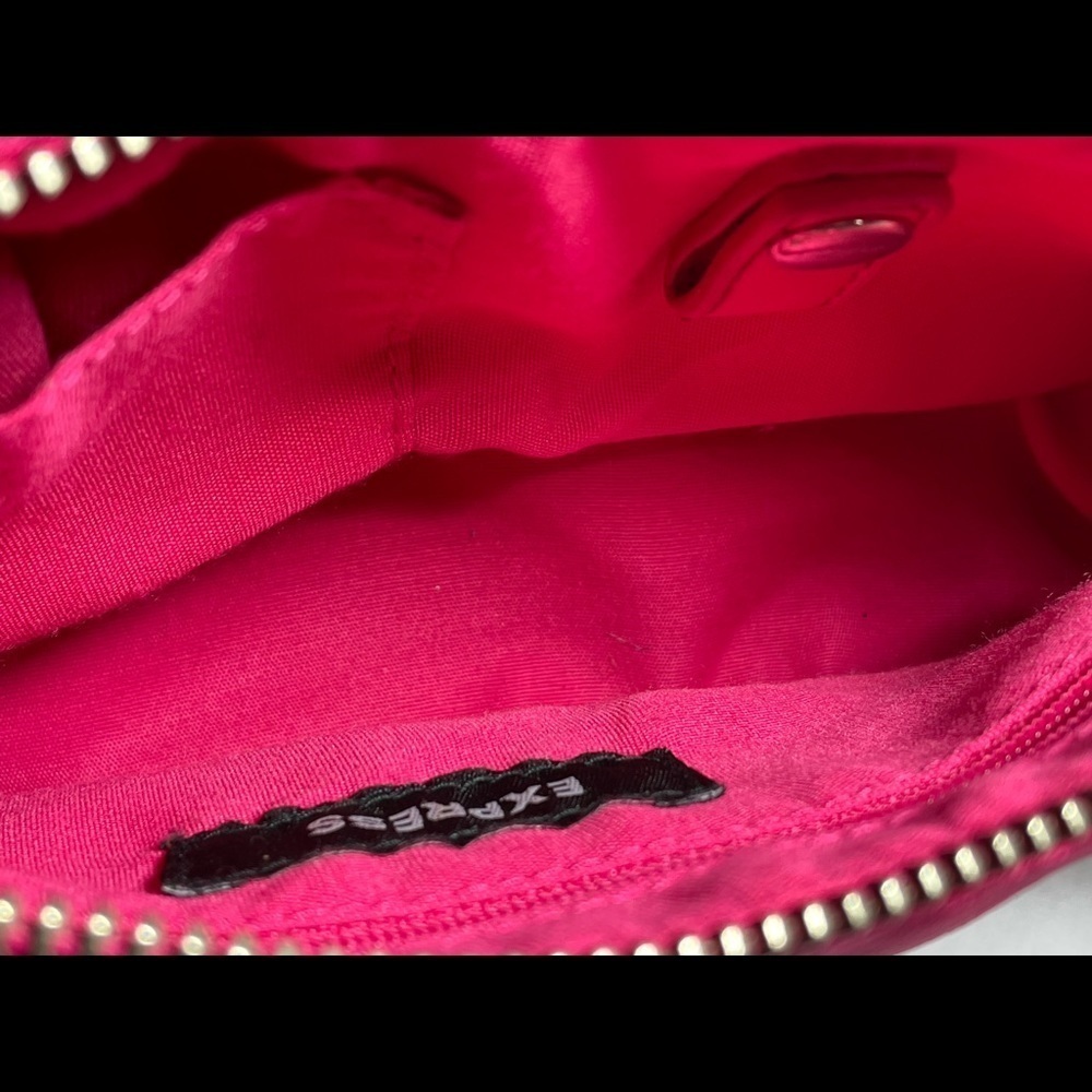 Express Purse - Picture 7 of 7